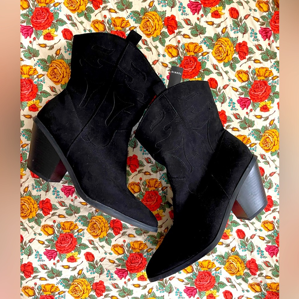 Brand new with tags Torrid bootie